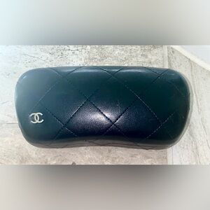 Auth CHANEL Black Diamond Stitch Quilted CC Hard Case Protector for Sunglasses